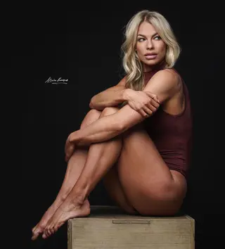 Jade Atkinson photo 1 — Canadian, Blonde
