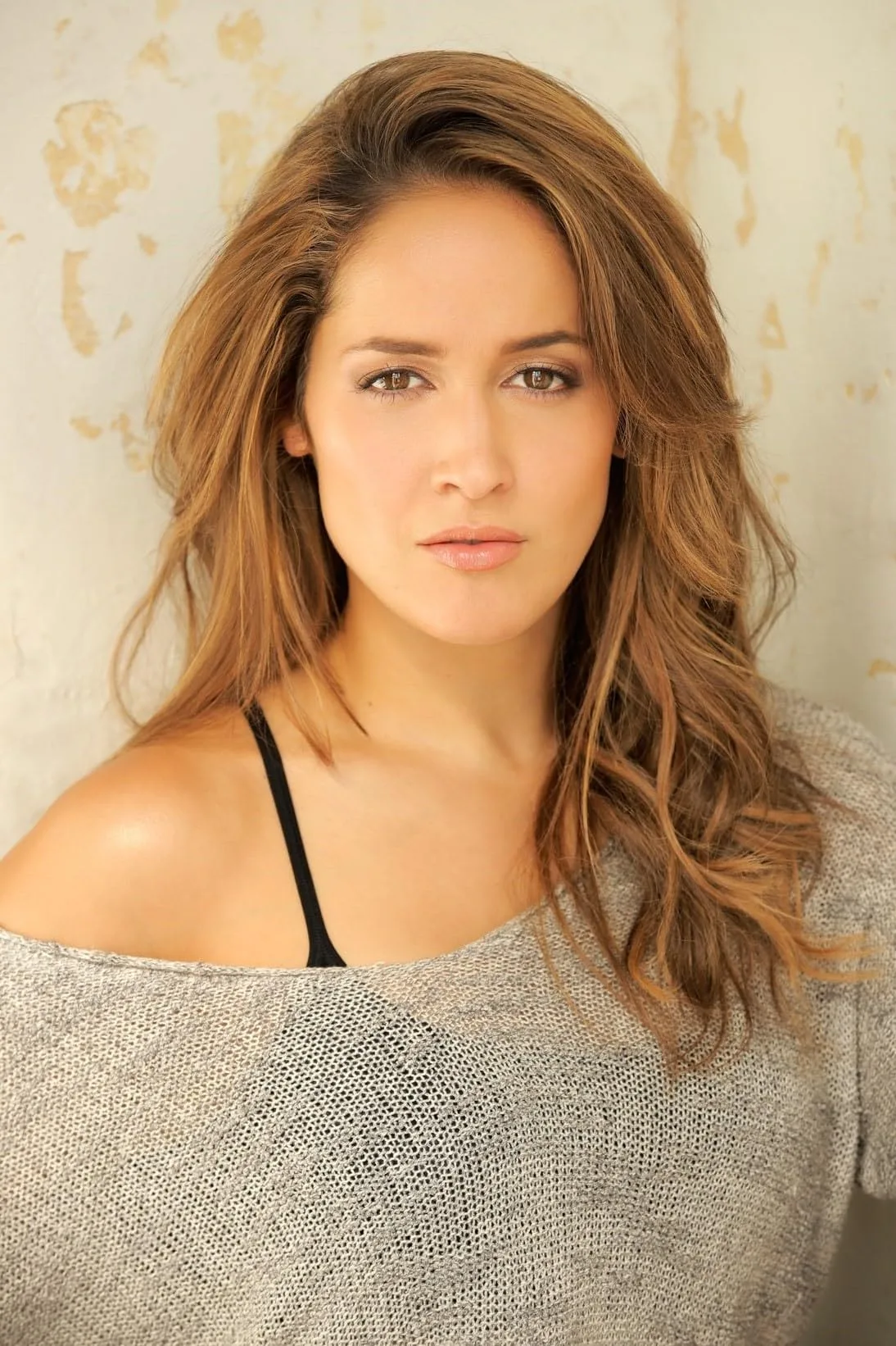 Jaina Lee Ortiz photo 10 — Brown, Latin