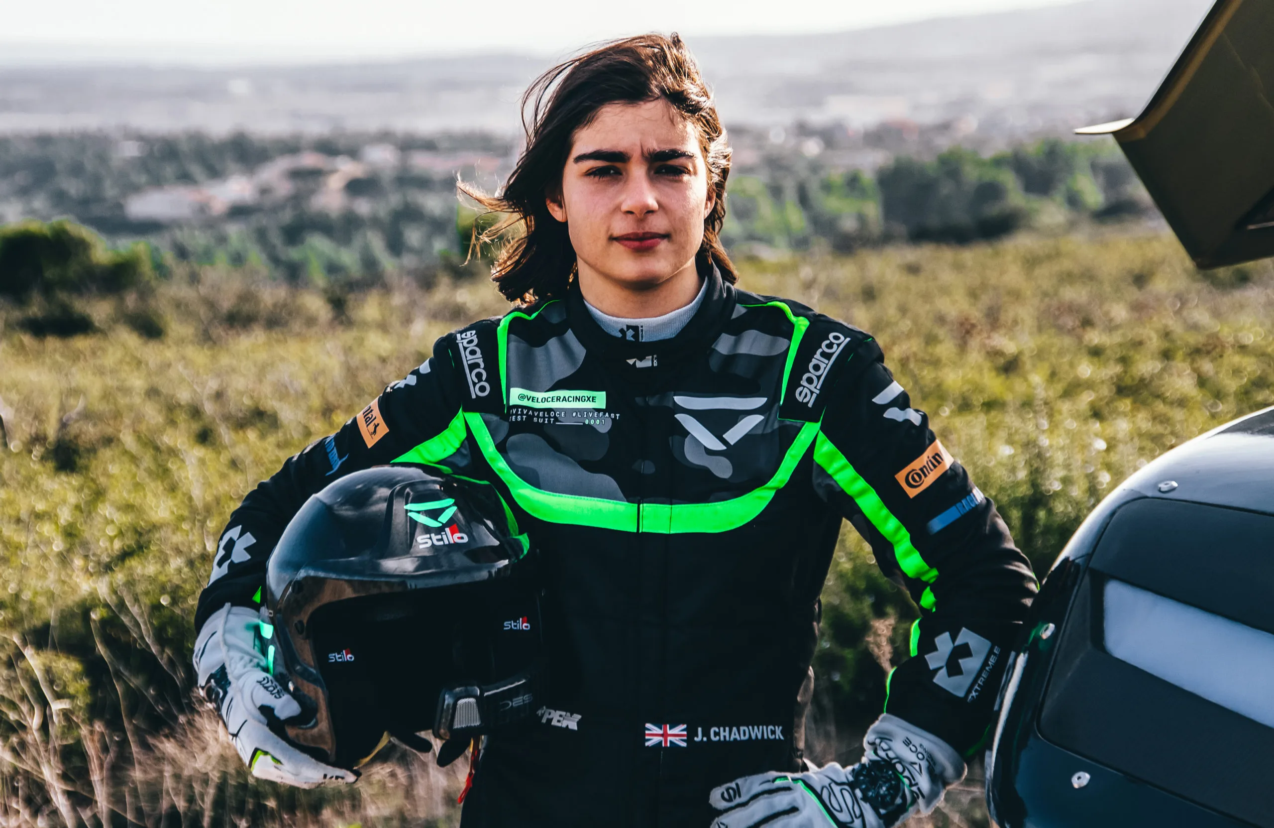 Jamie Chadwick photo 7 — British, Brown