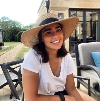 Jamie Chadwick photo 9 — Average, Brown