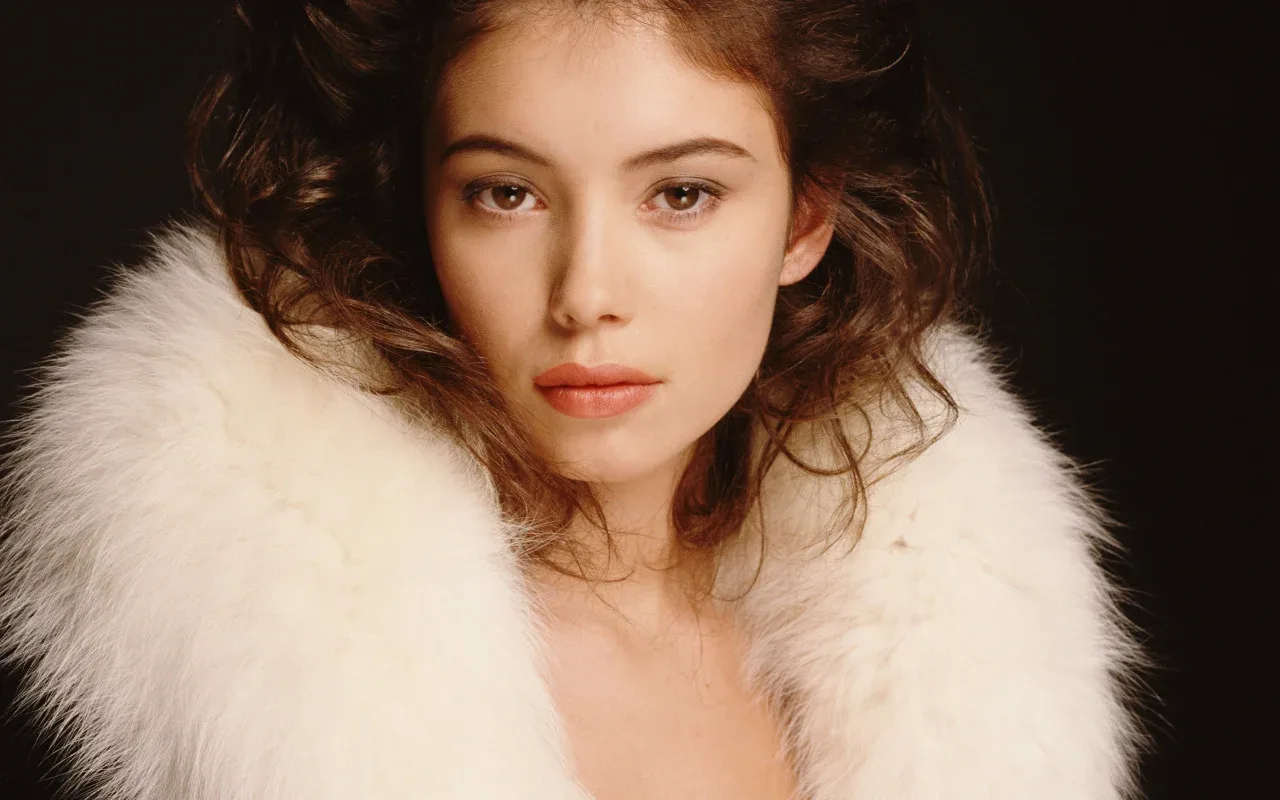 Jane March photo 14 — Mixed-race (primarily Caucasian), Actress, Model (former)