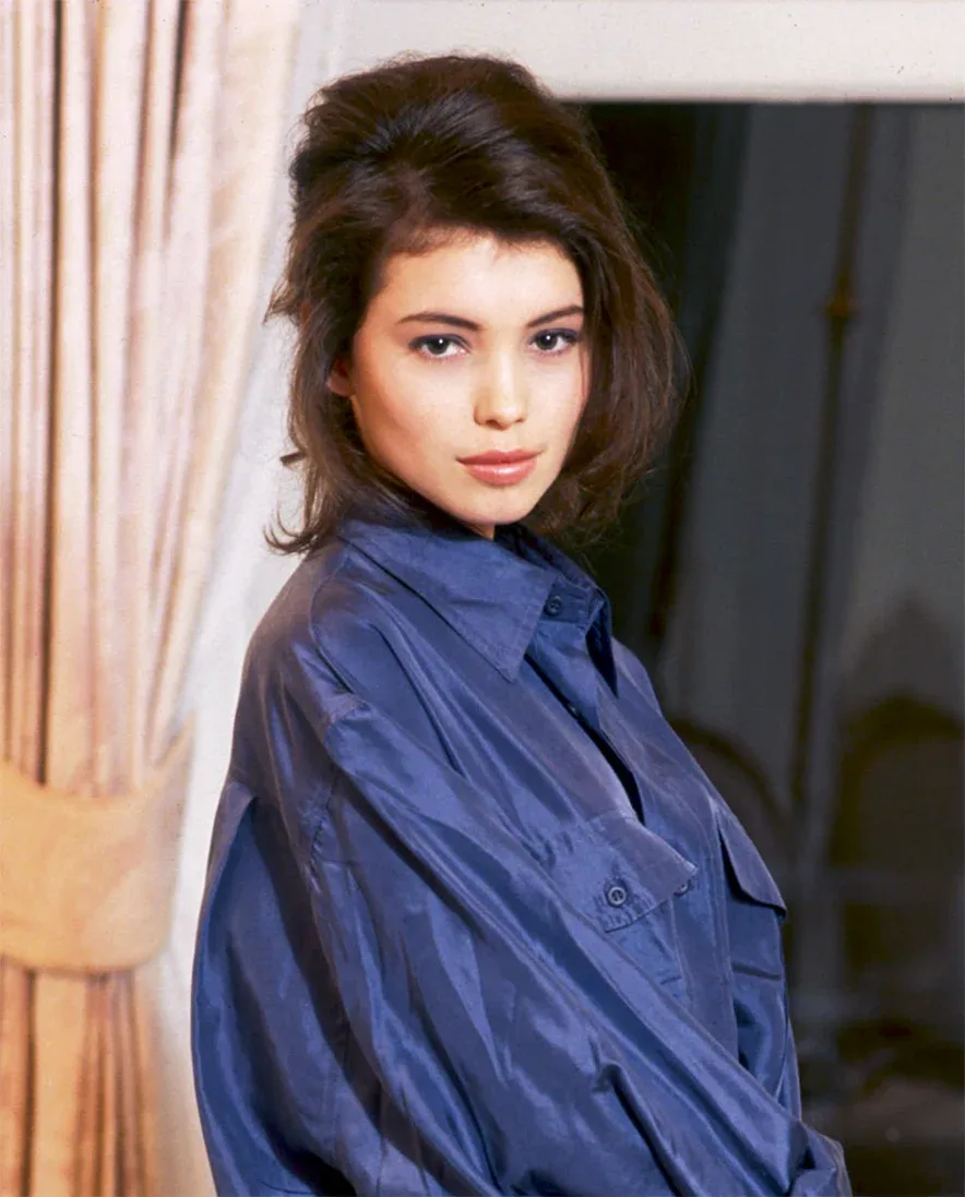 Jane March photo 6 — British, Brown