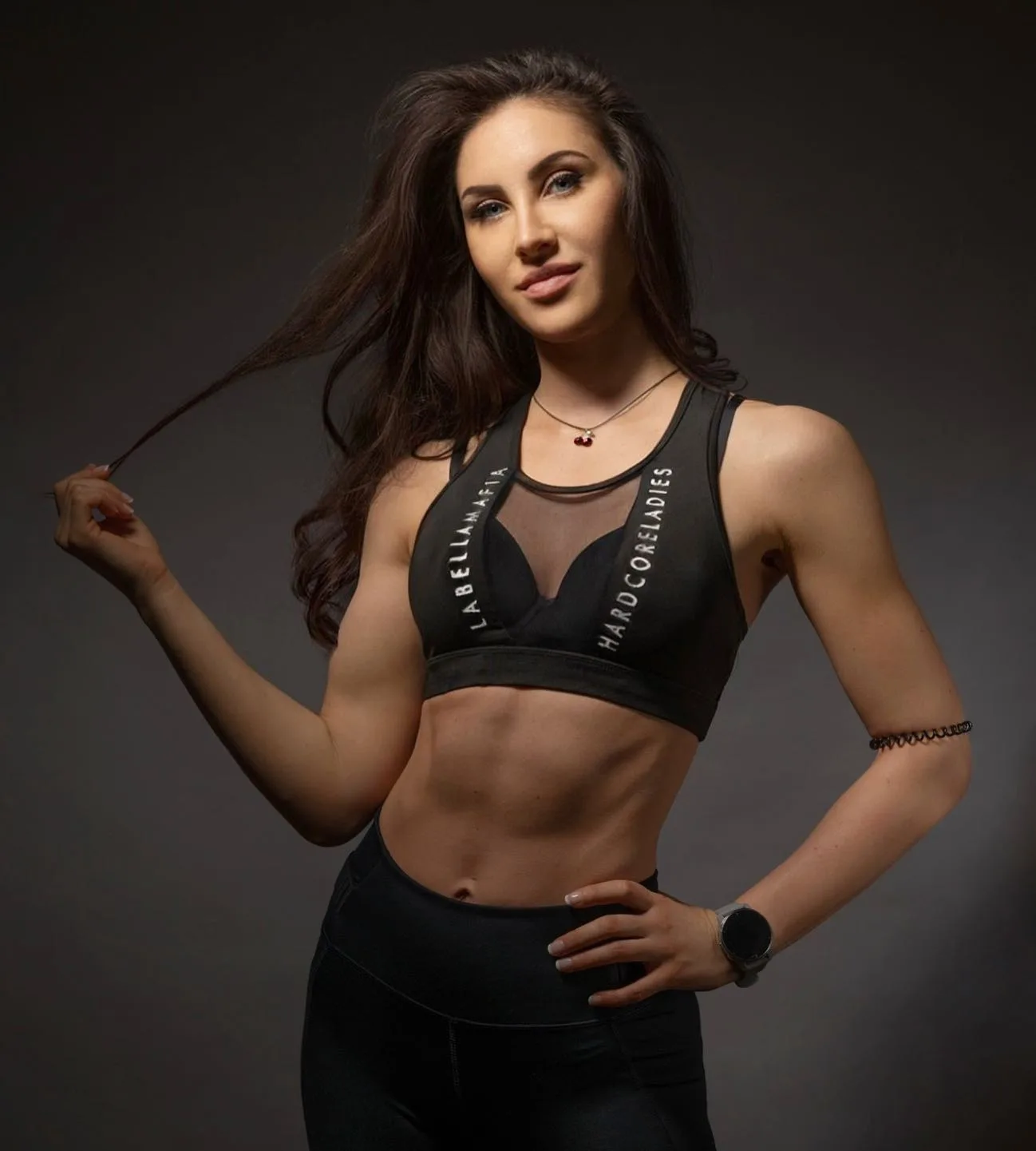 Jasmin Sibel photo 5 — Mixed-race (primarily Caucasian), Cosplayer, Fitness Model, Gamer, Influencer, TikTok Star, YouTuber