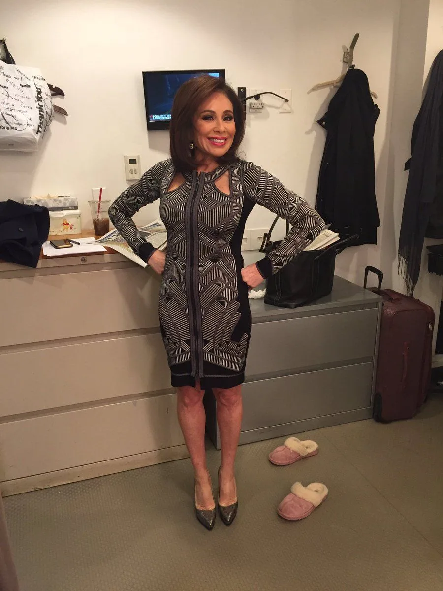 Jeanine Pirro photo 2 — Brown, Slim