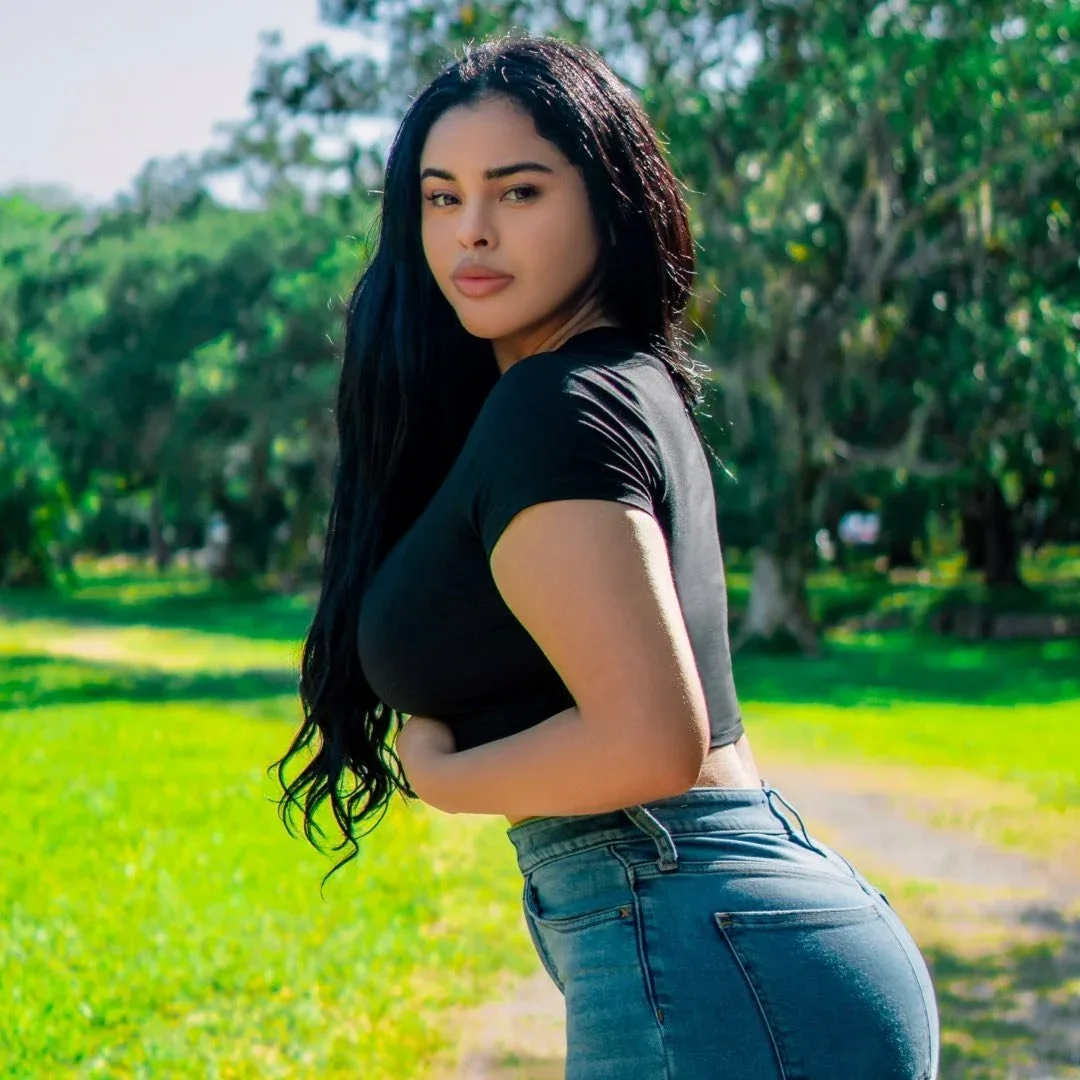 Jen Blanco photo 18 — Camgirl, Model, Musician, Puerto Rican