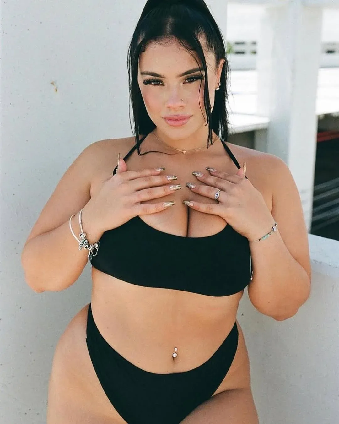 Jennie Garcia photo 19 — American, Black