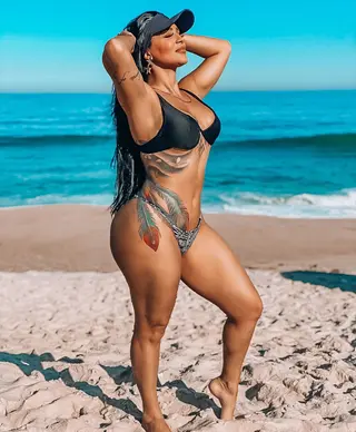 Jennifer Miranda photo 2 — Brown, Athletic