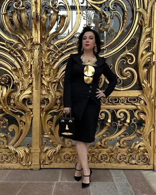 Jennifer Tilly photo 10 — Brown, Mixed-race (primarily Asian)