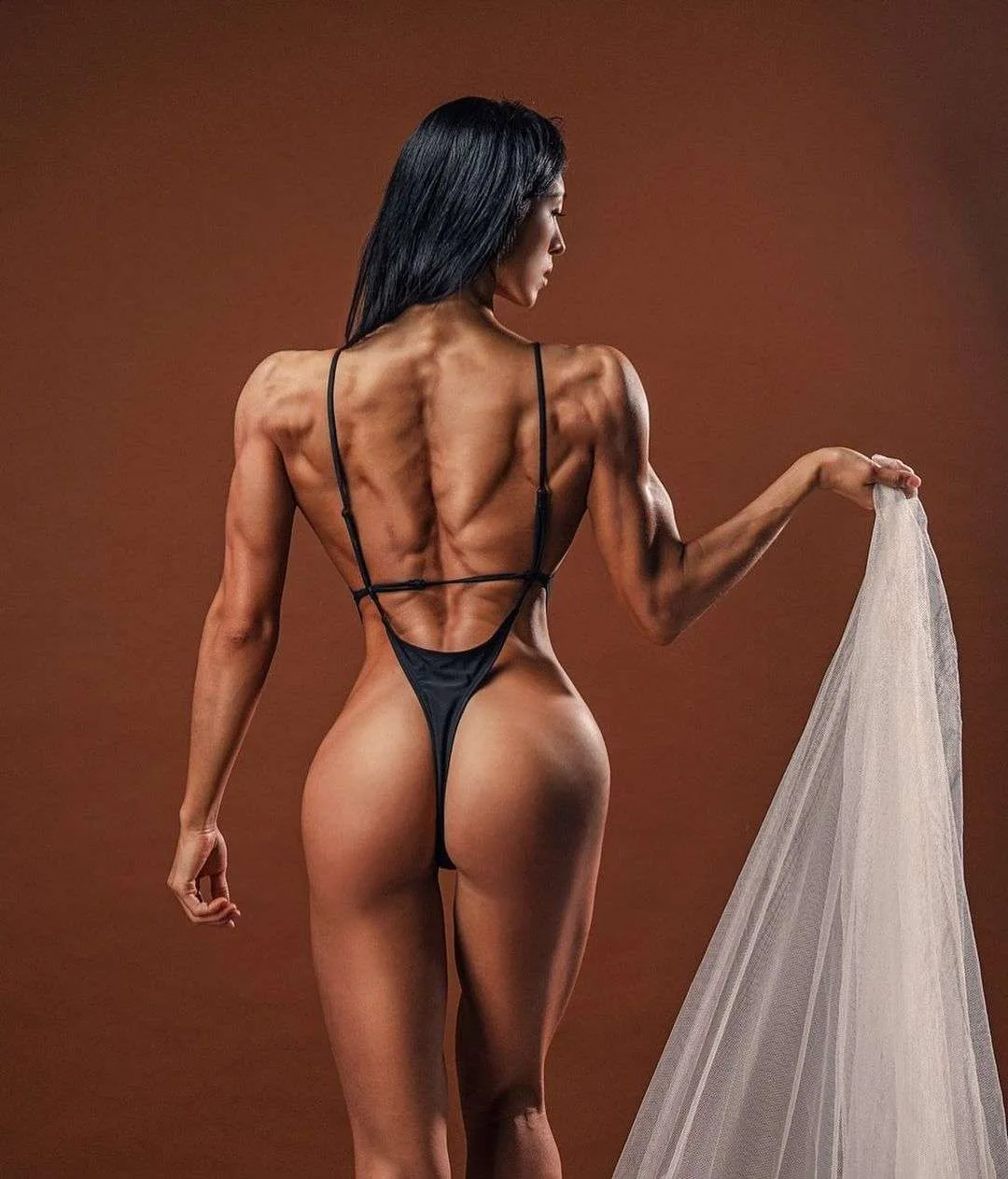 Jeong Myeong-Gyeong photo 4 — Brown, Asian