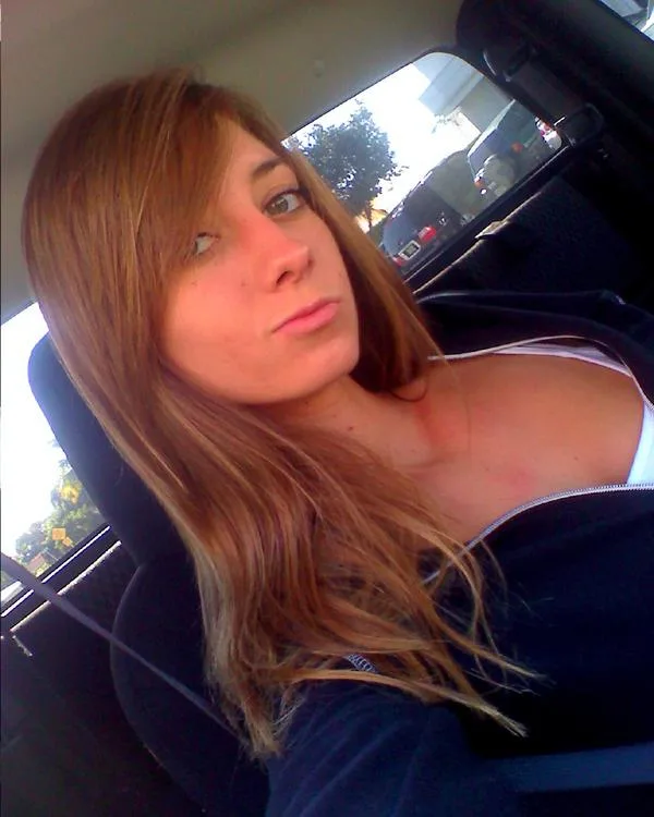 Jessica Dolan photo 10 — Hazel, Caucasian