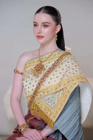 Jessie Vard photo 13 — Irish, Auburn