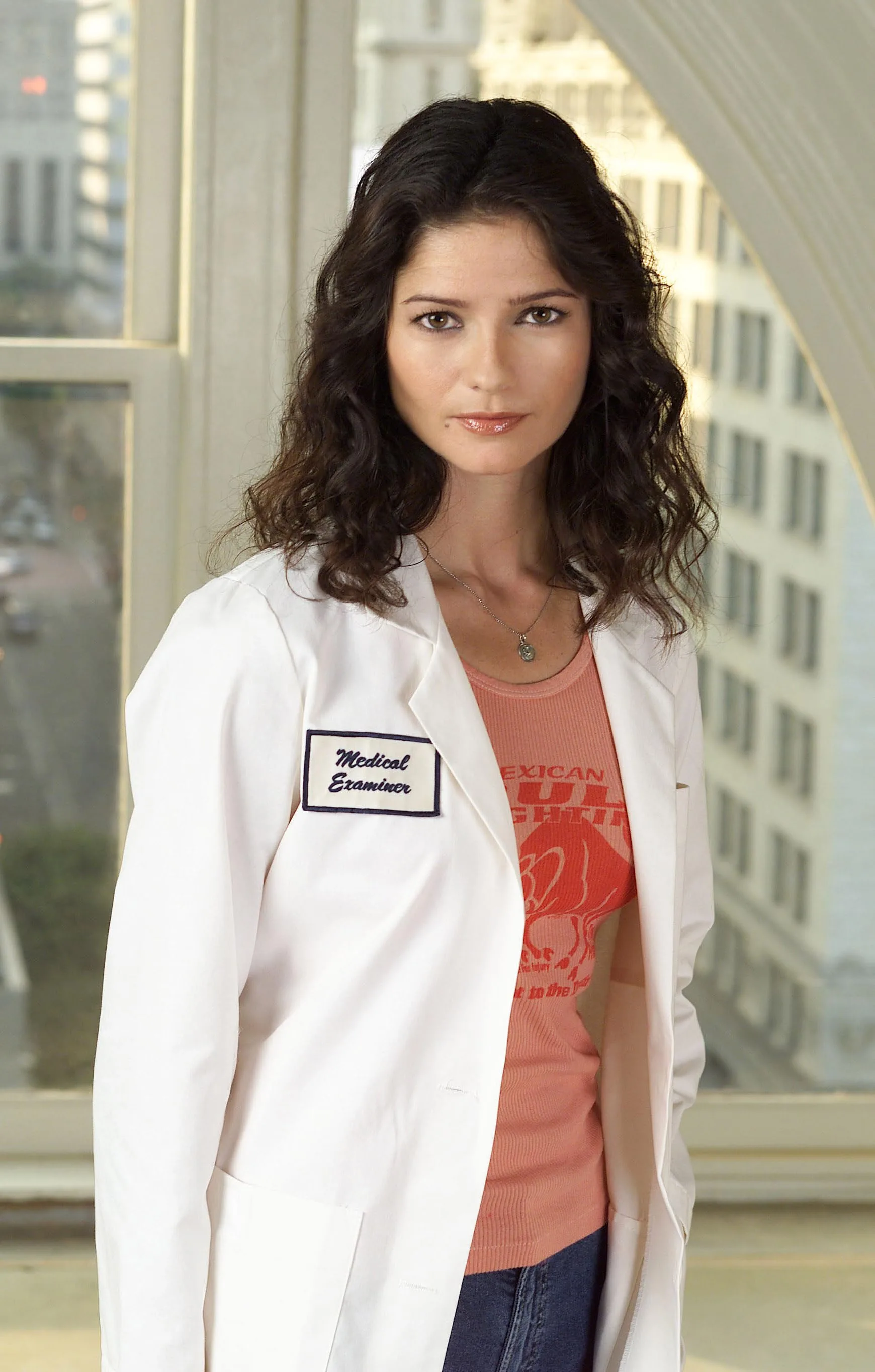 Jill Hennessy photo 8 — Brown, Slim
