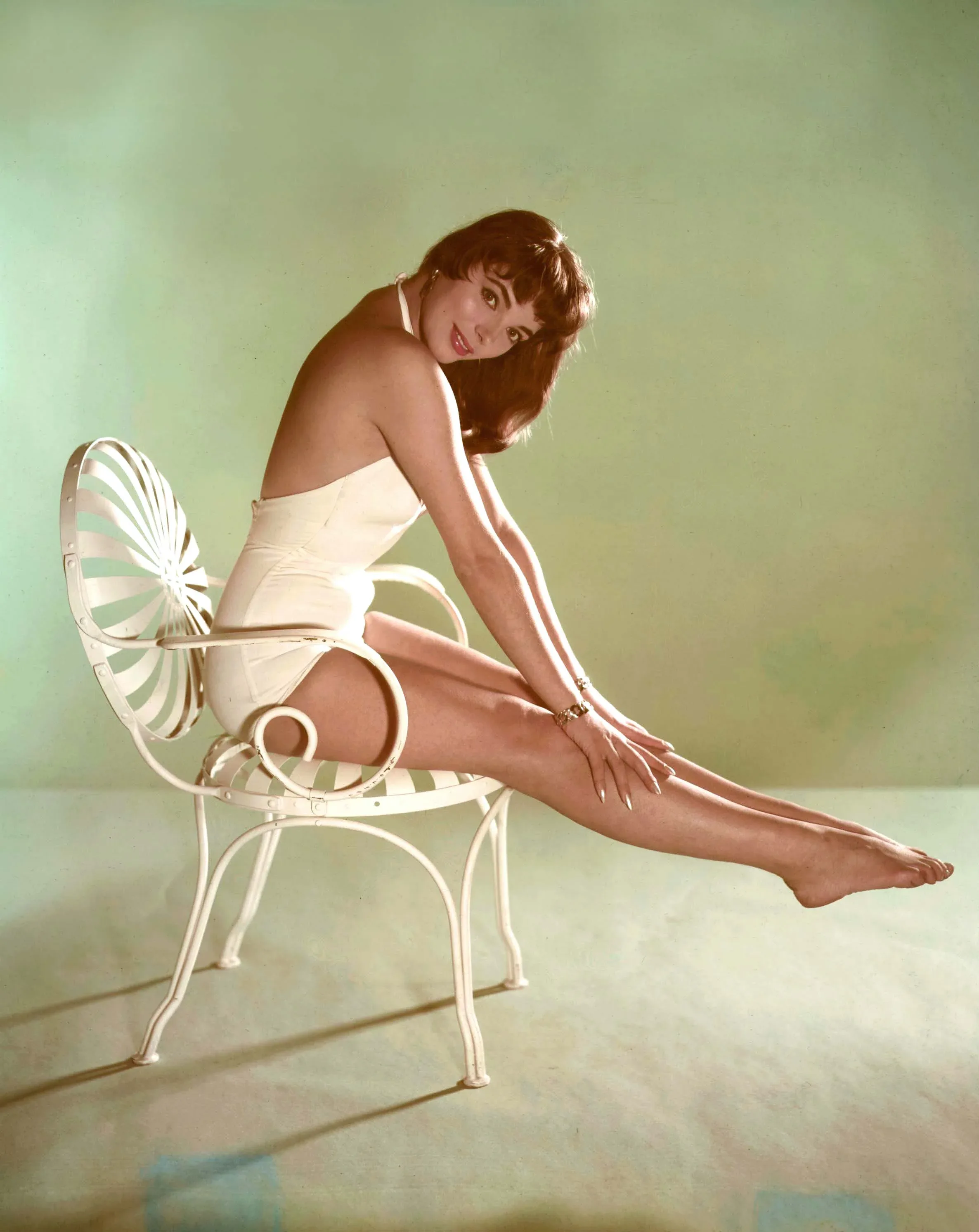 Joan Collins photo 16 — Green, Caucasian