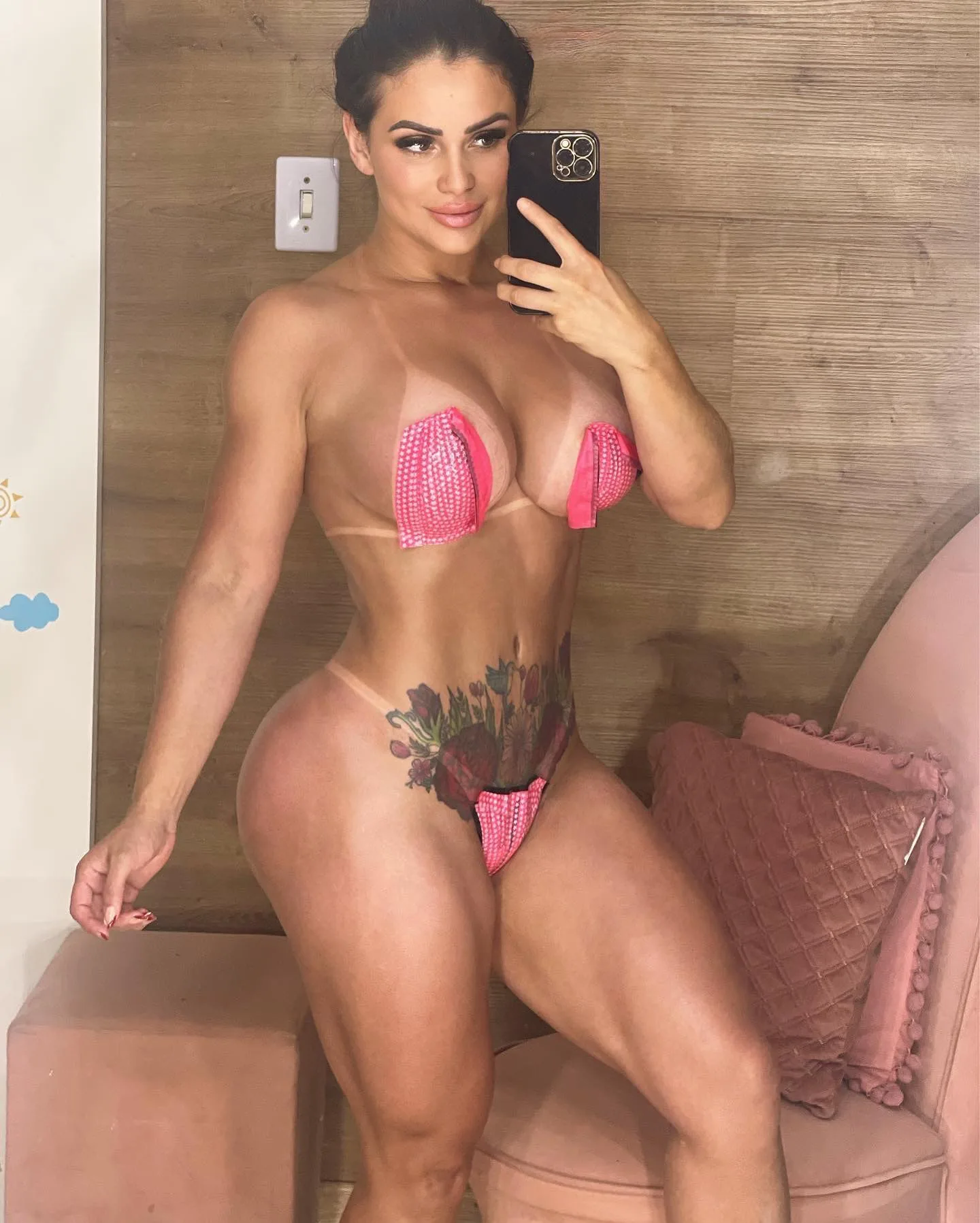 Jocimara De Moraes photo 22 — Brown, Latin