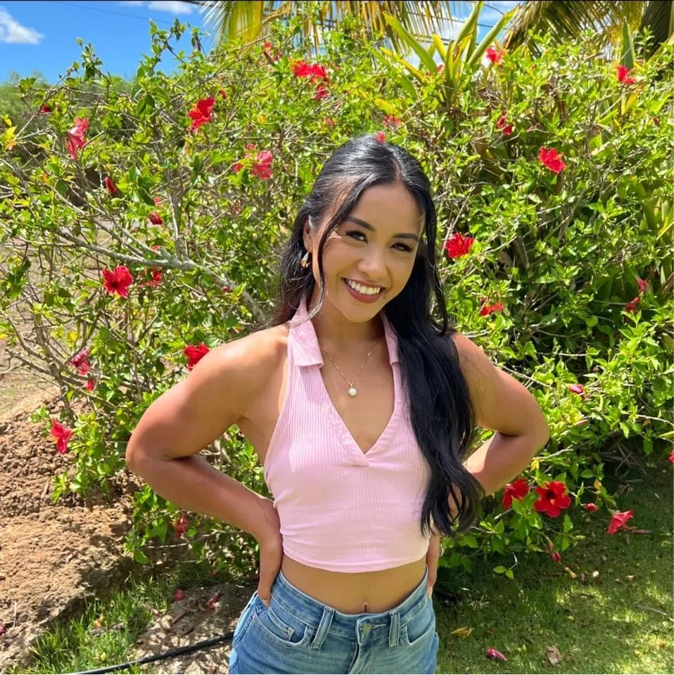 Jolanie Martinez photo 13 — Black, Slim