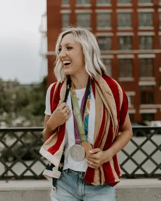 Jordan Larson photo 7 — American, Caucasian