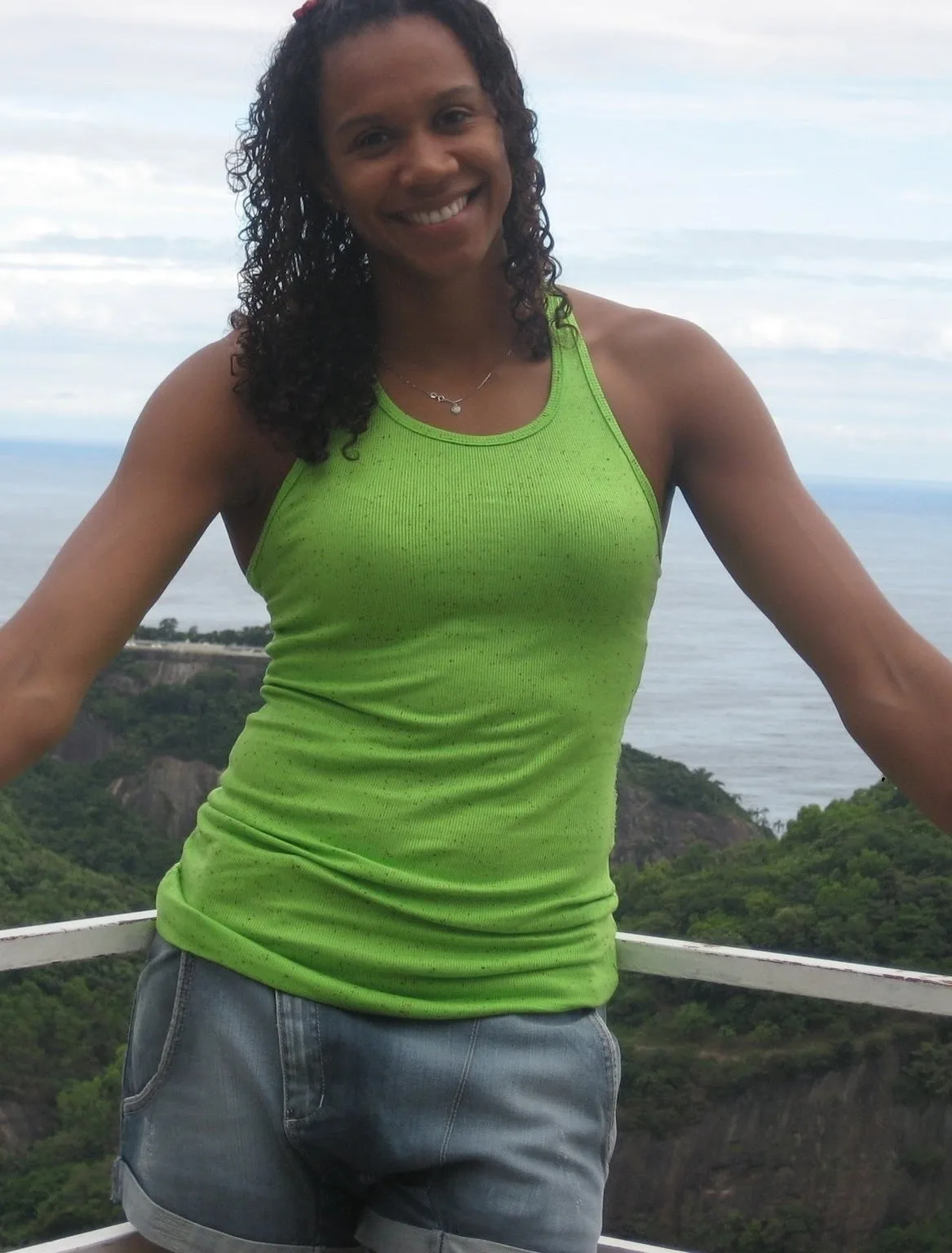Juciely Cristina Barreto photo 1 — Brazilian, Mixed-race (primarily Black)