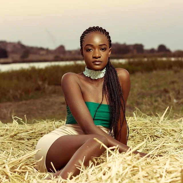 Judith Ngussa photo 2 — Black, Slim