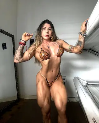 Julia Caceres photo 21 — Brazilian, Brown