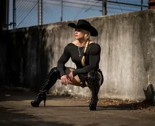 Julia Foery photo 14 — Blonde, Muscular