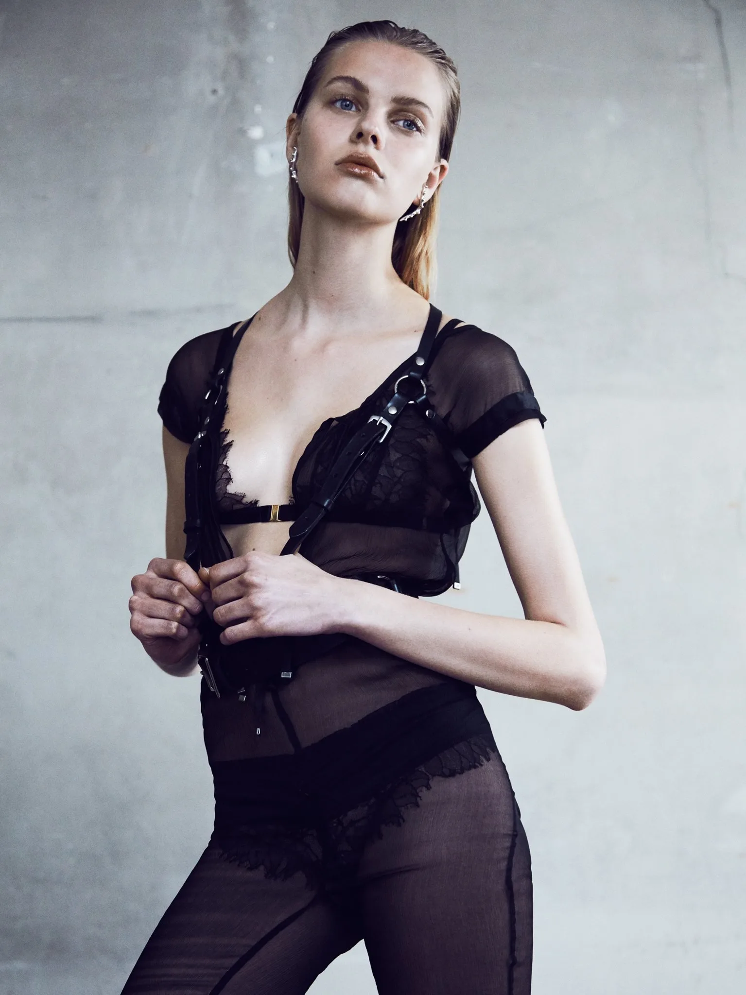 Julia Riethof photo 2 — Caucasian, Model
