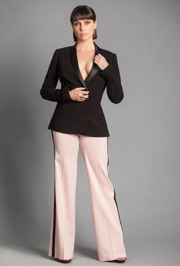 Julie Ann Emery — Actress, Director, Model, Writer, American