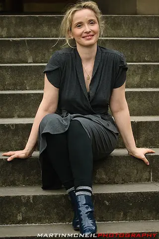 Julie Delpy photo 9 — Slim, Green