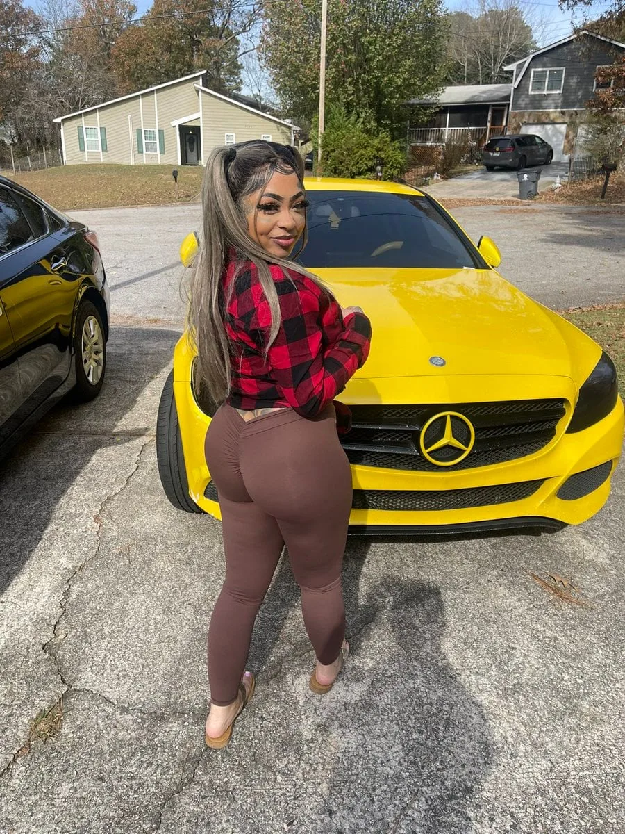 Kaay Brazy photo 2 — Chubby, Brown