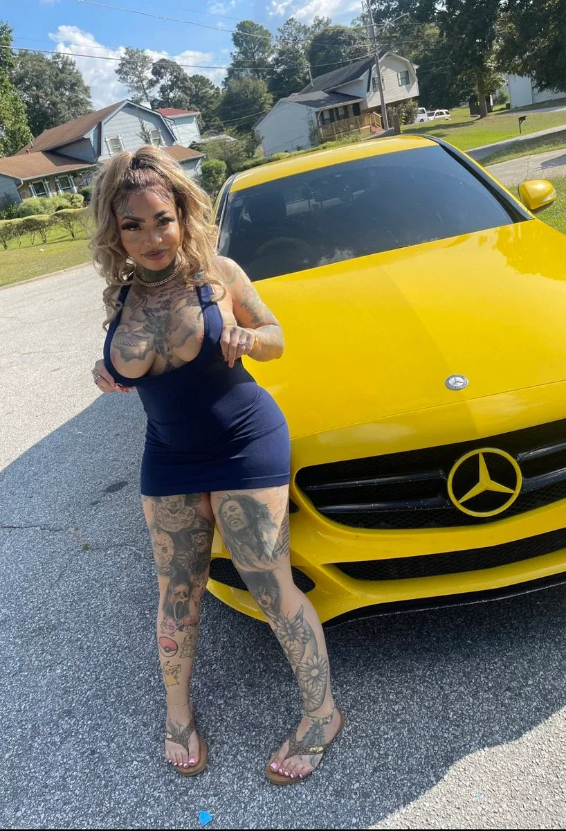 Kaay Brazy photo 3 — Brown, Mixed-race (primarily Black)