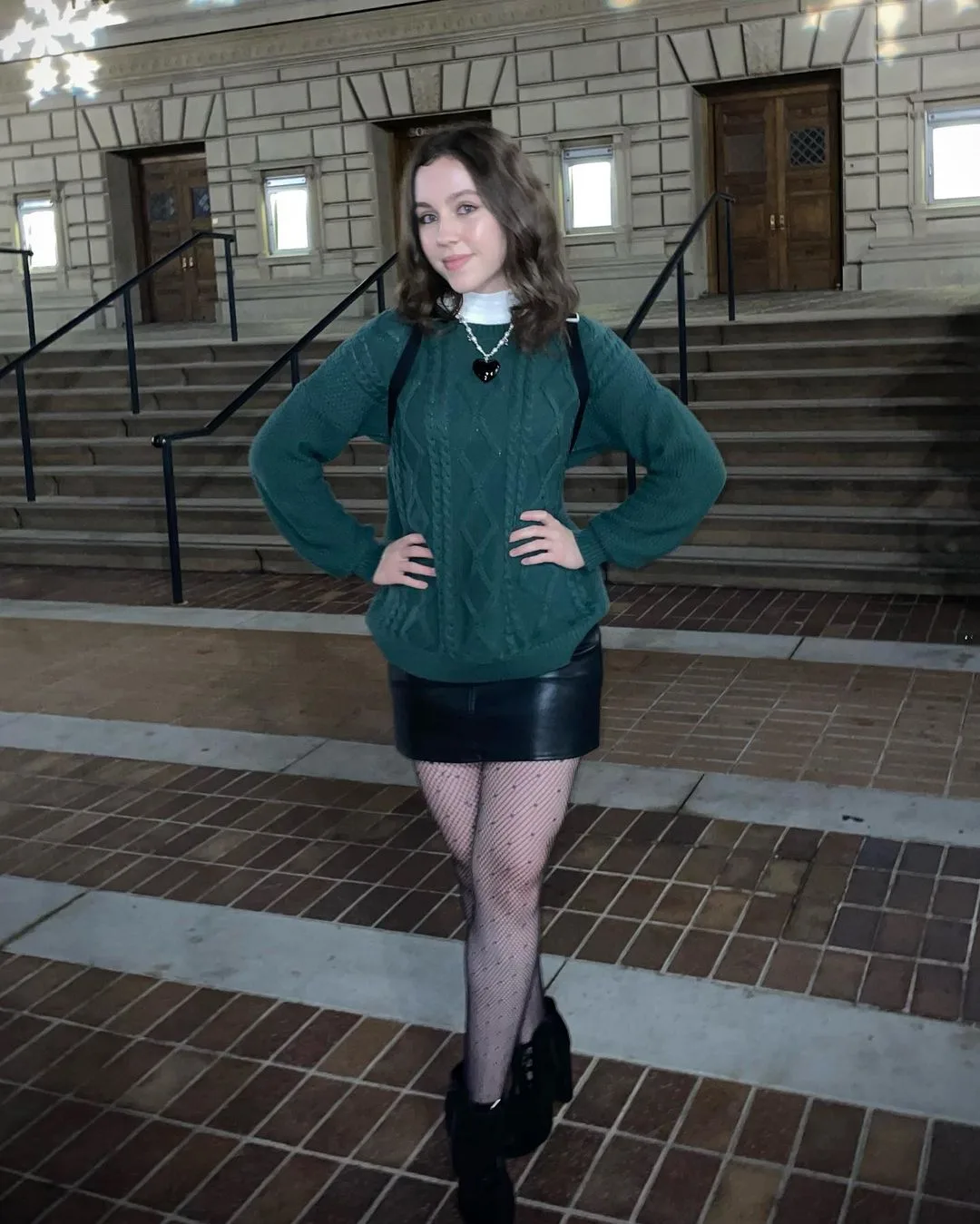 Kacey Fifield photo 1 — American, Brown