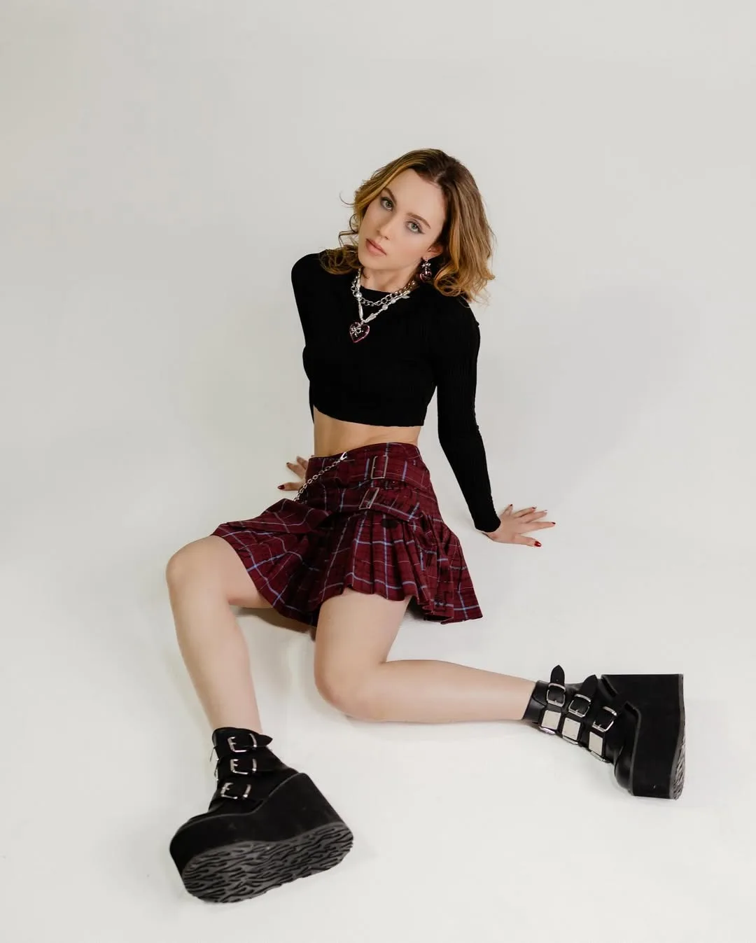 Kacey Fifield photo 8 — Slim, Blue