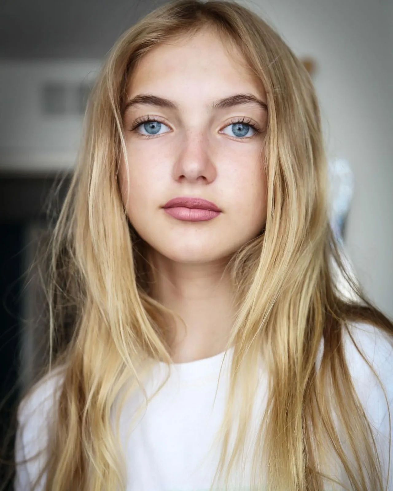 Kaegan Baron photo 2 — Blonde, Average