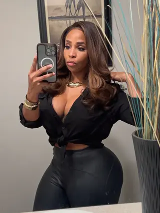 Kai Lynn photo 4 — Brown, Actress, Digital Creator, Influencer, Model, Writer