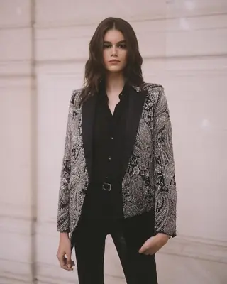 Kaia Gerber photo 7 — American, Brown