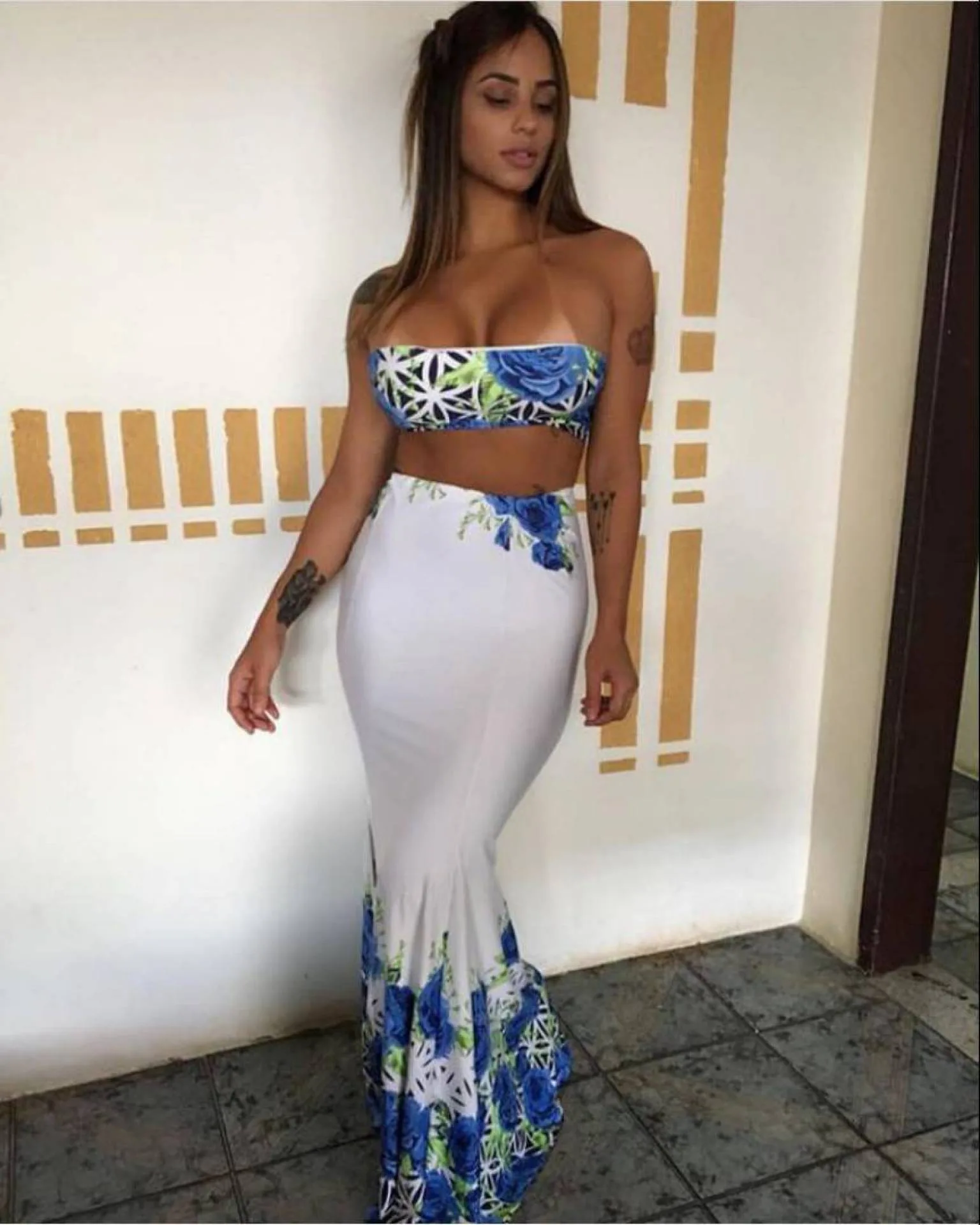 Kamila Dias photo 2 — Brown, Athletic