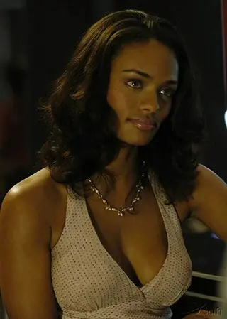 Kandyse McClure photo 7 — Black, Hazel