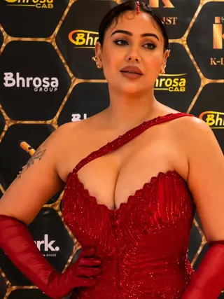 Kangna Sharma photo 12 — Actress, Glamour Model, Indian