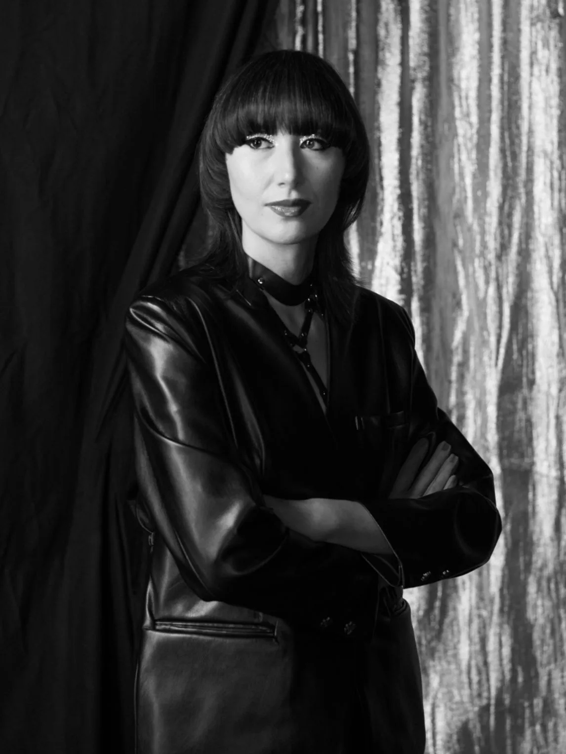 Karen O photo 8 — Black, Slim