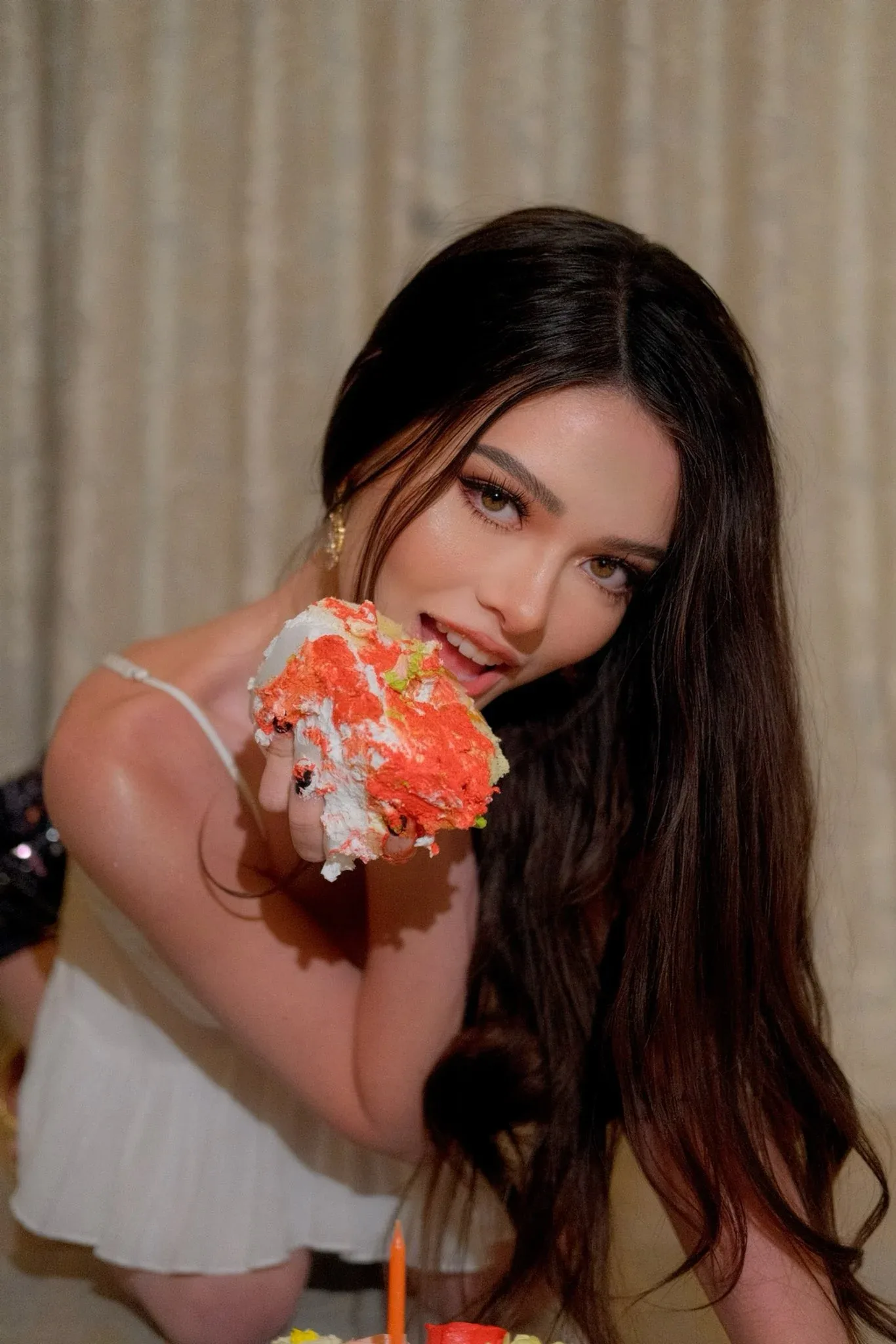 Katchii photo 10 — Brown, Mixed-race (primarily Asian)