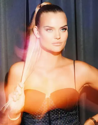 Kate Grigorieva photo 15 — Slim, Green