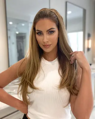 Katherine Webb photo 21 — Athletic, Grey