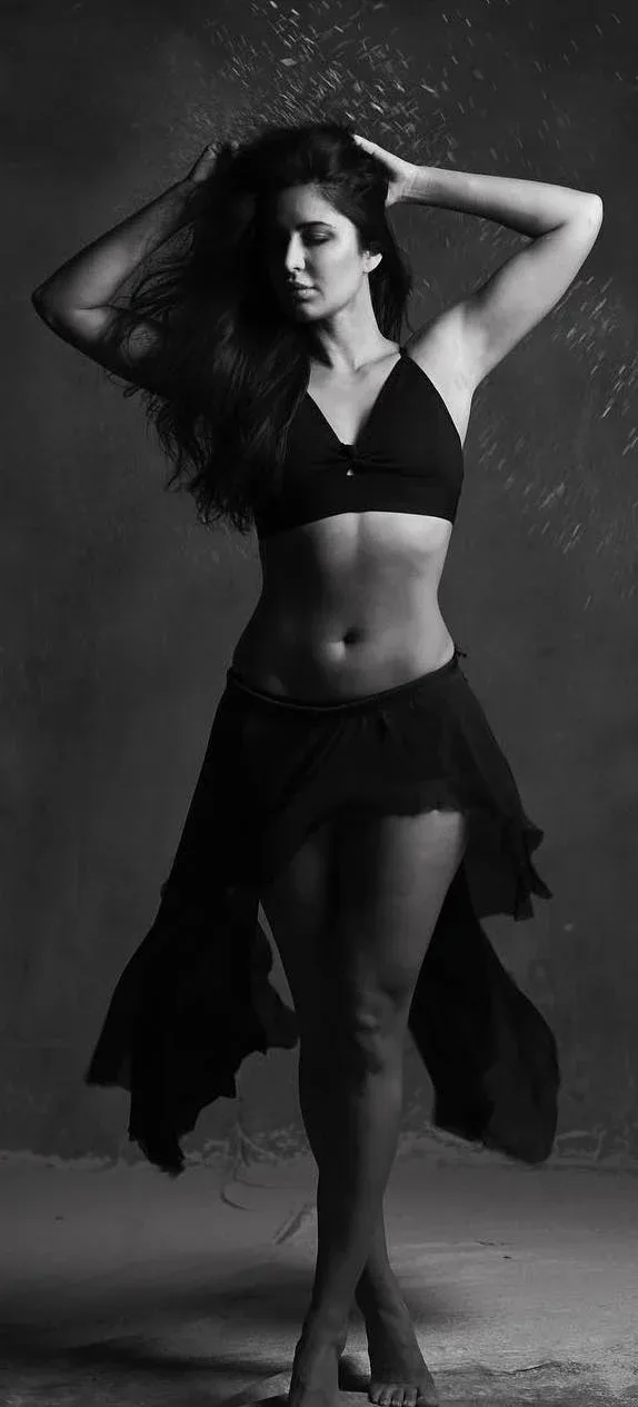 Katrina Kaif photo 17 — Mixed-race (primarily Asian), Actress, Glamour Model, Influencer, Musician