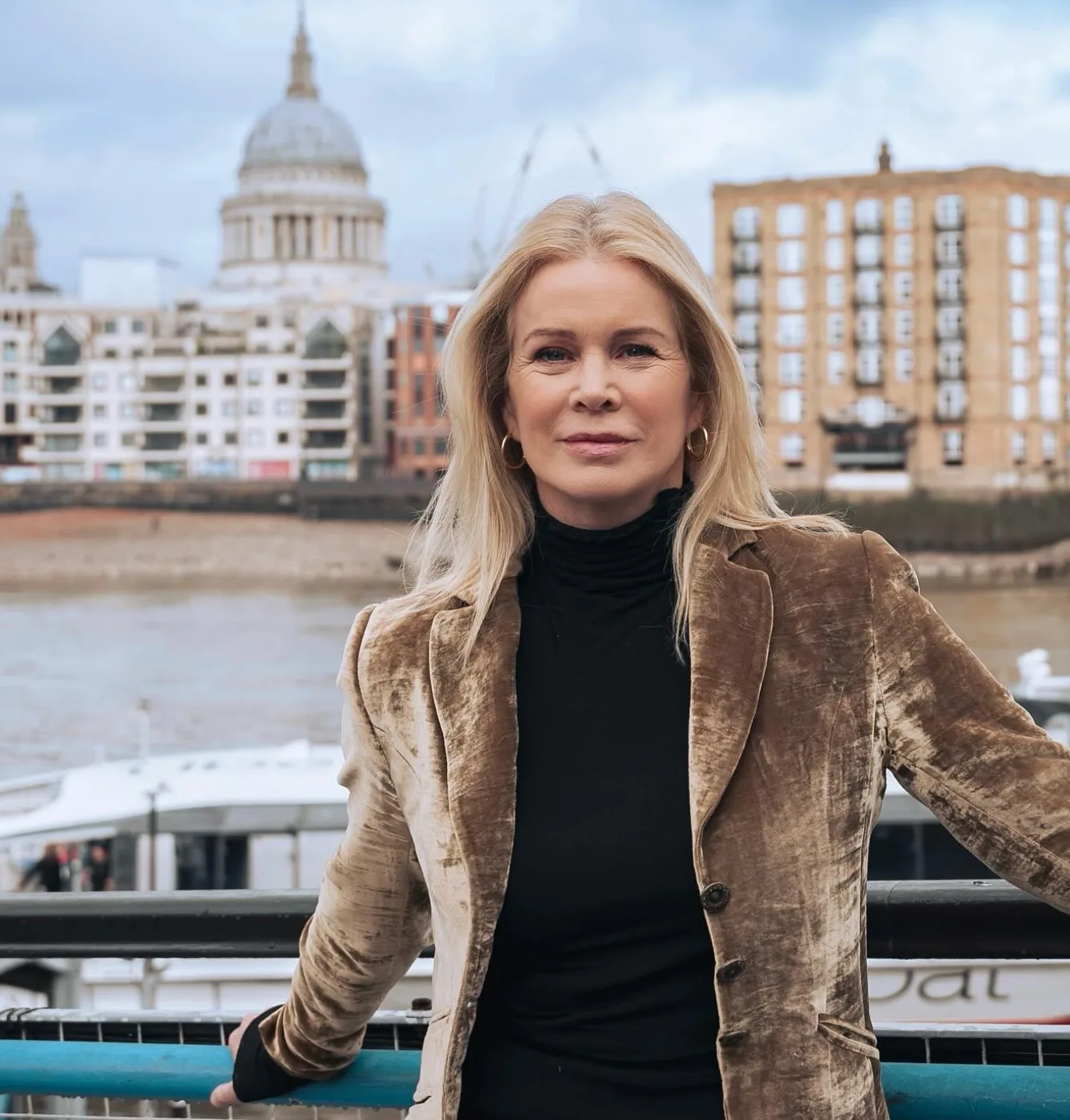 Katty Kay photo 5 — Caucasian, Journalist