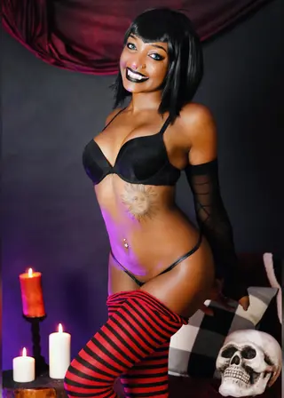 Kay Bear photo 14 — Black, Chubby