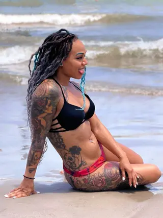 Kayden Carter photo 14 — Black, Athletic