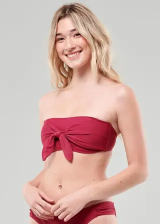 Kayla Jones photo 1 — American, Blonde