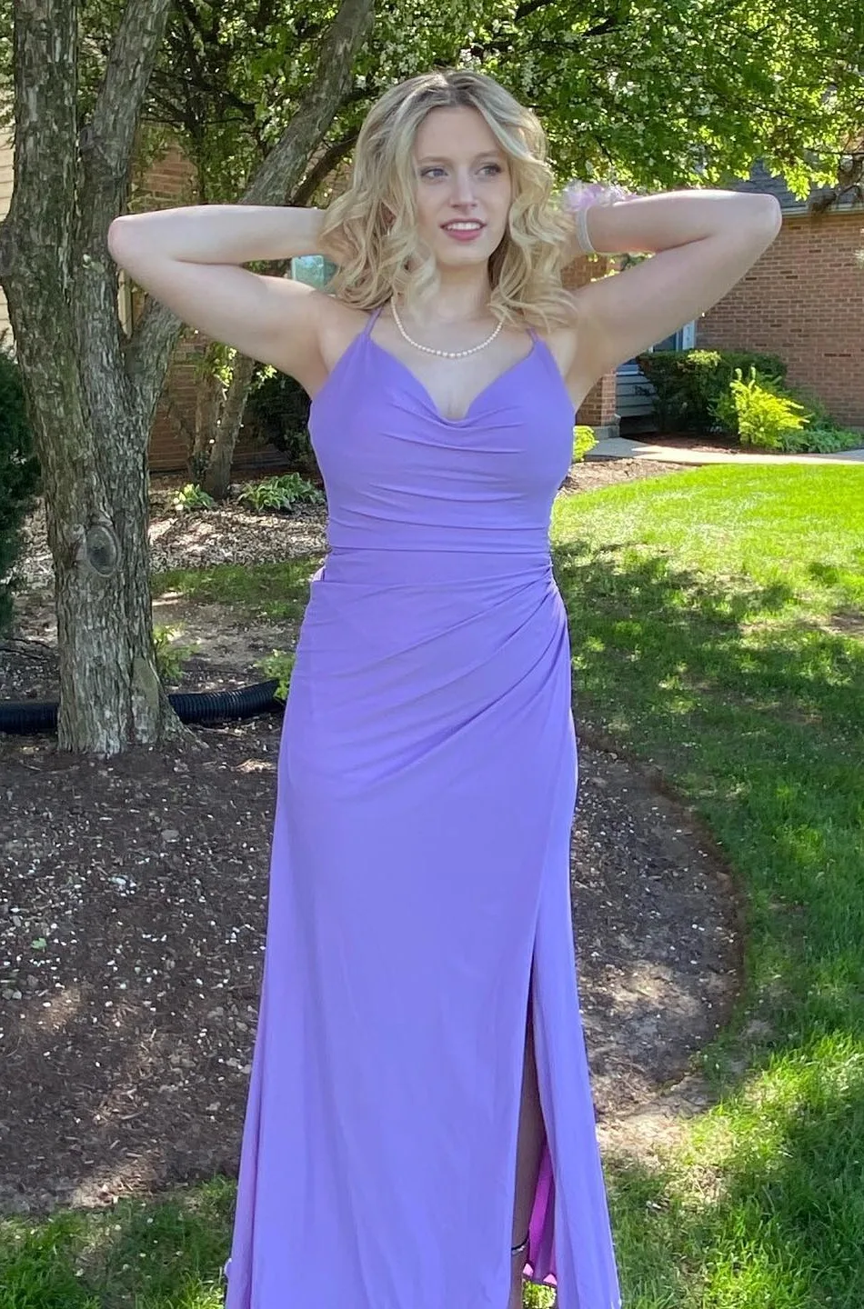 Kennedy Cominsky photo 8 — Blonde, Average