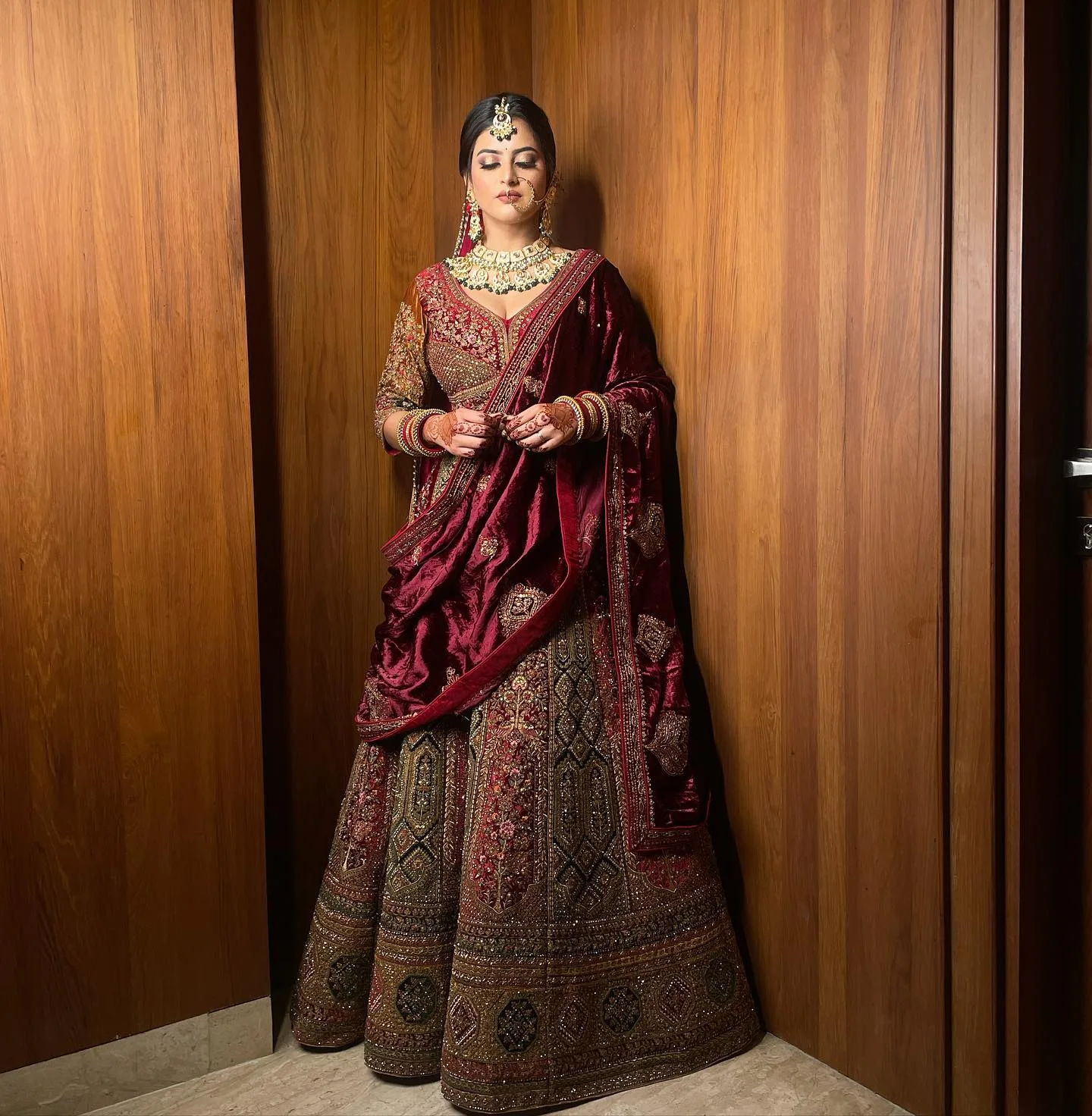 Khushboo Panjathia photo 7 — Indian, Black