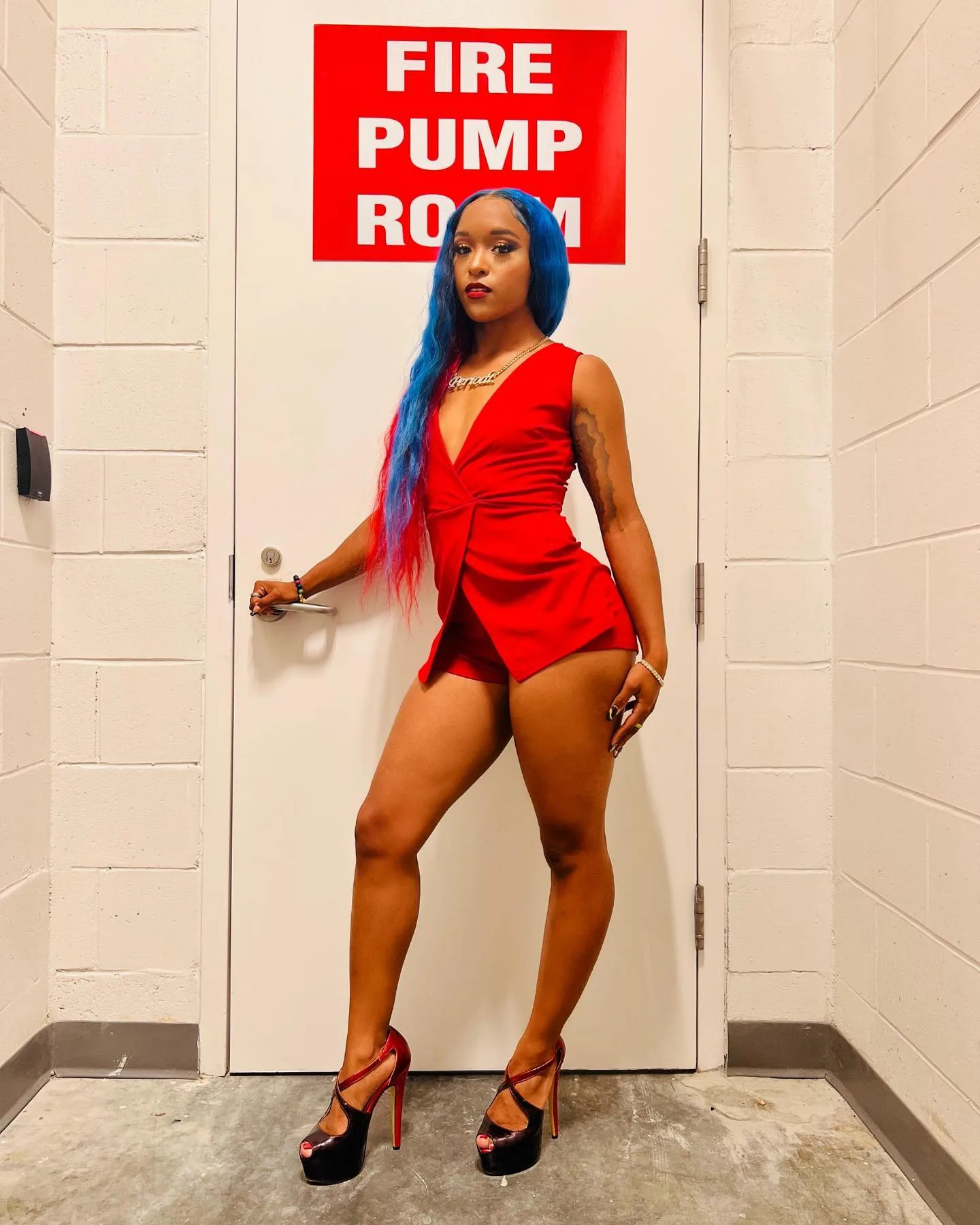 Kiera Hogan photo 14 — Black, Athletic