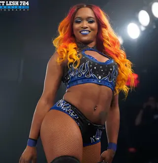 Kiera Hogan photo 5 — Black, Sportswoman: Wrestler